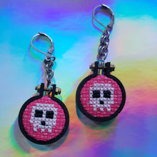 Load image into Gallery viewer, Skull Earrings
