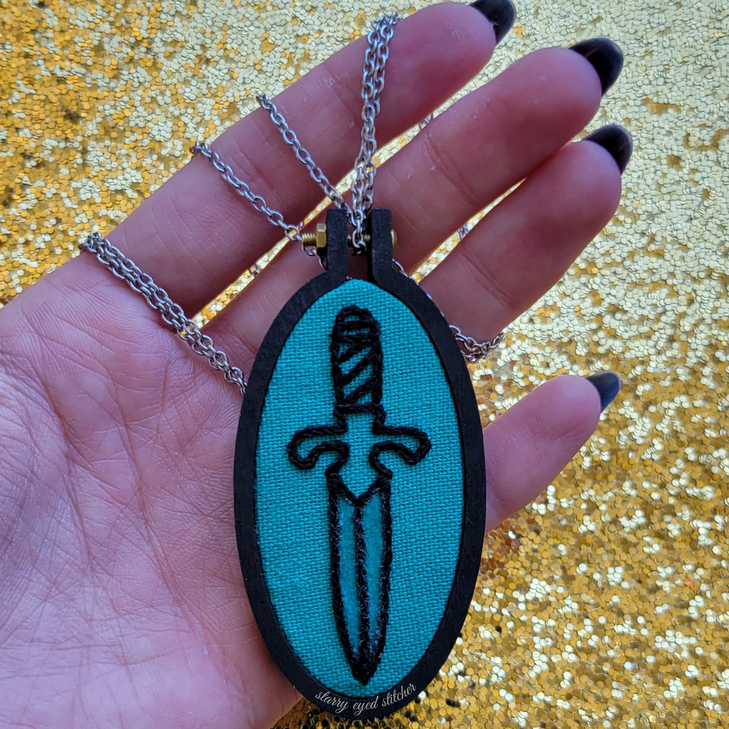 Sting Pendant